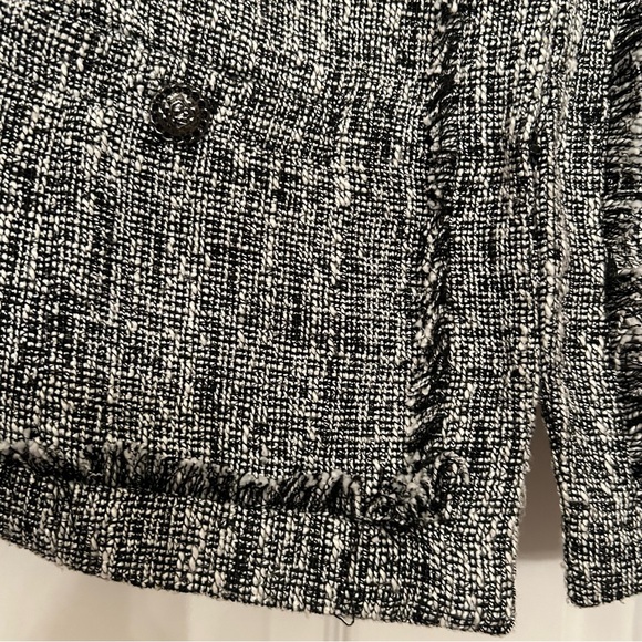 Karl Lagerfeld Black and White Tweed and Fringe Career Blazer Size 10 - Picture 11 of 14
